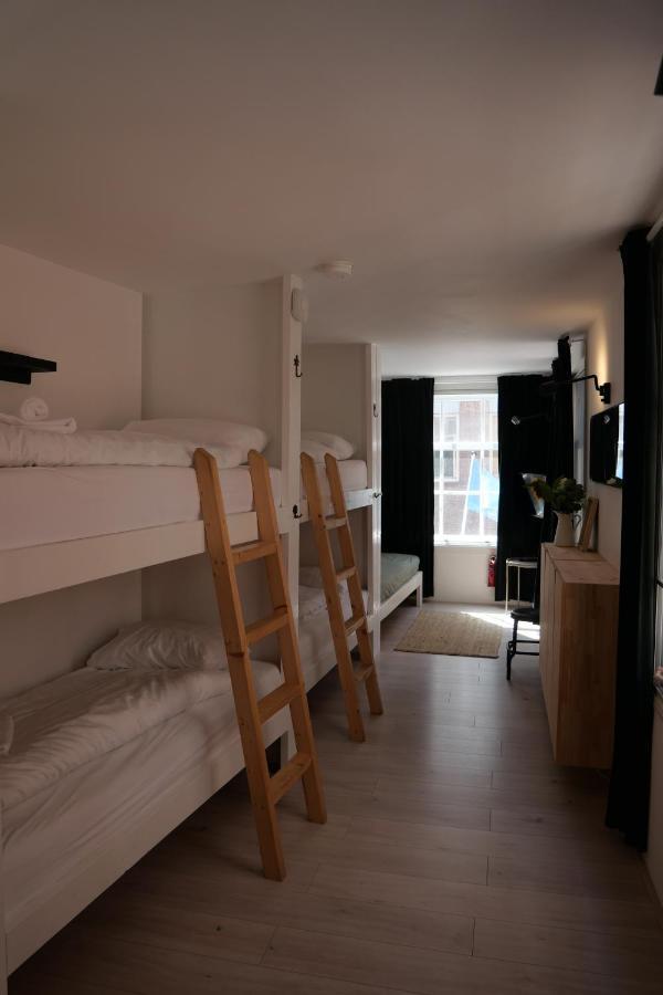 Tiny Private City Rooms Хаарлем Екстериор снимка